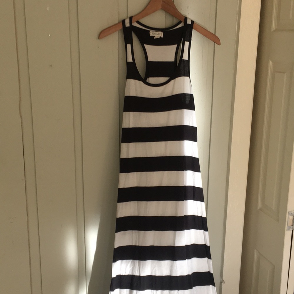 Forever 21 black and white stripe racer maxi dress